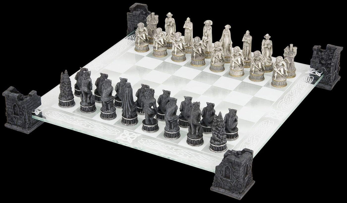 Jeu d'échecs - vampires et loups-garous