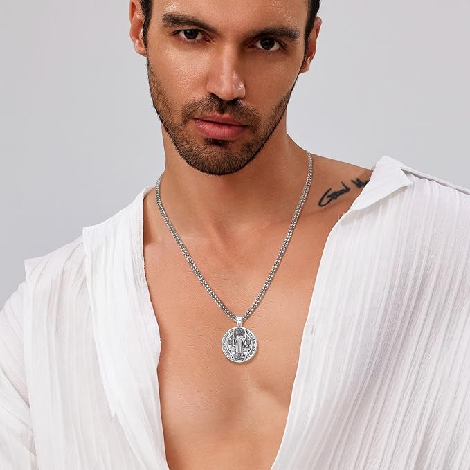 Collier de St-Benoit en argent sterling 925
