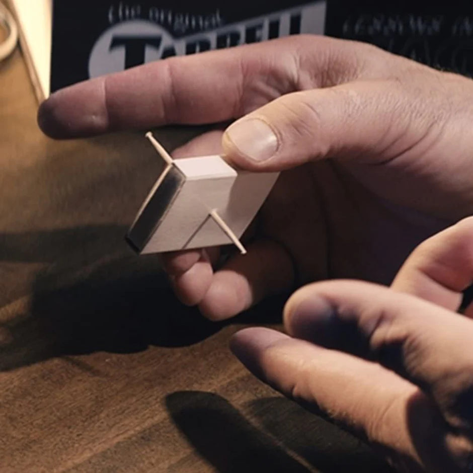 The Great Matchbox Illusion par Magic Makers