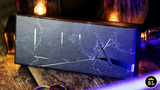 LUX par Lloyd Barnes